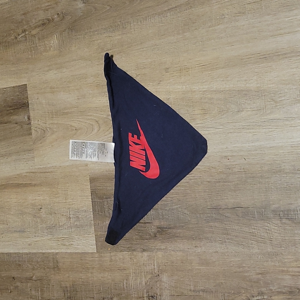 Nike Bib